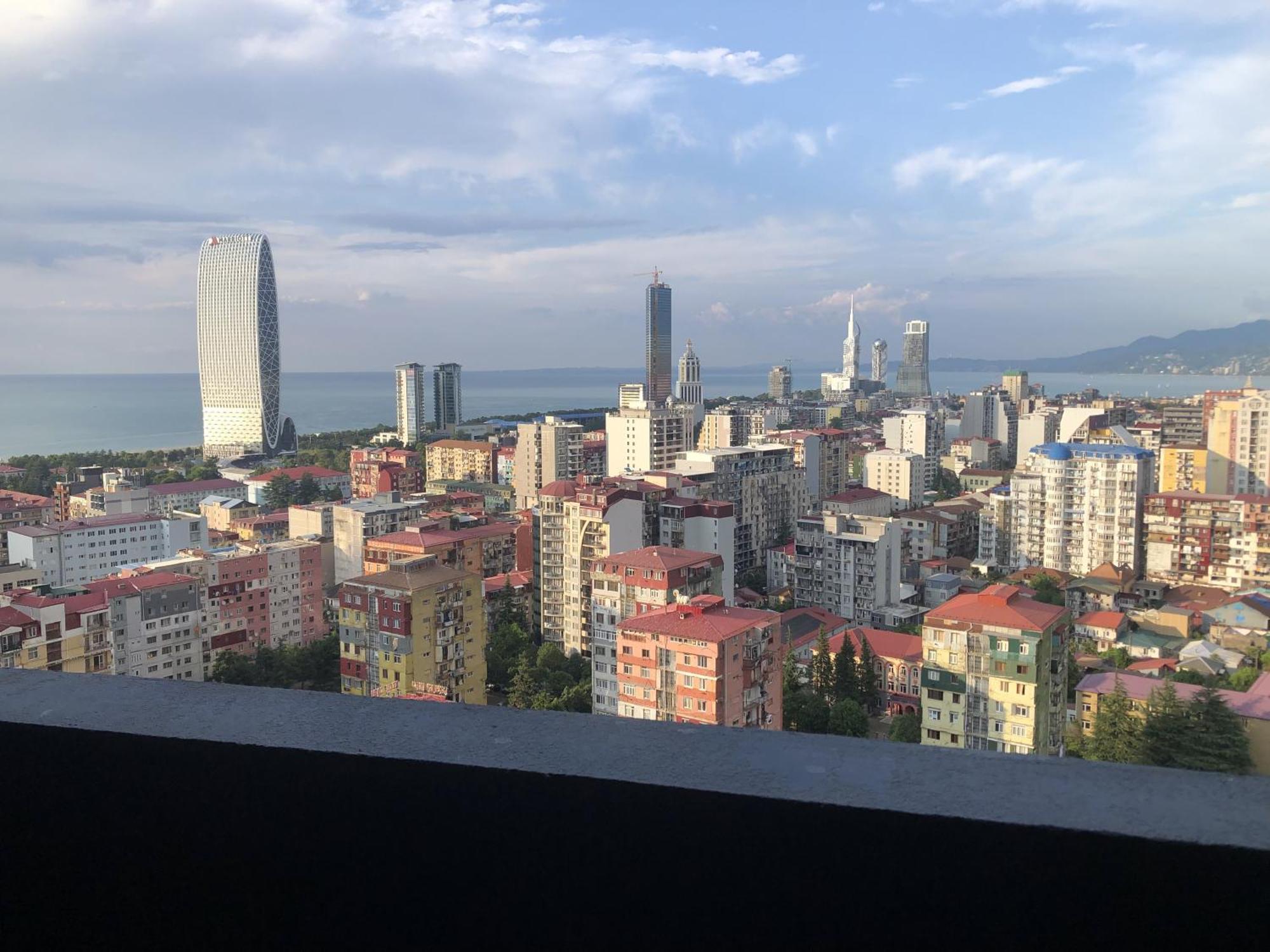 Appartement Batumi Flat With Epic Views Extérieur photo
